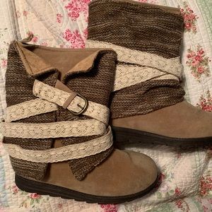 Muk Luks boots